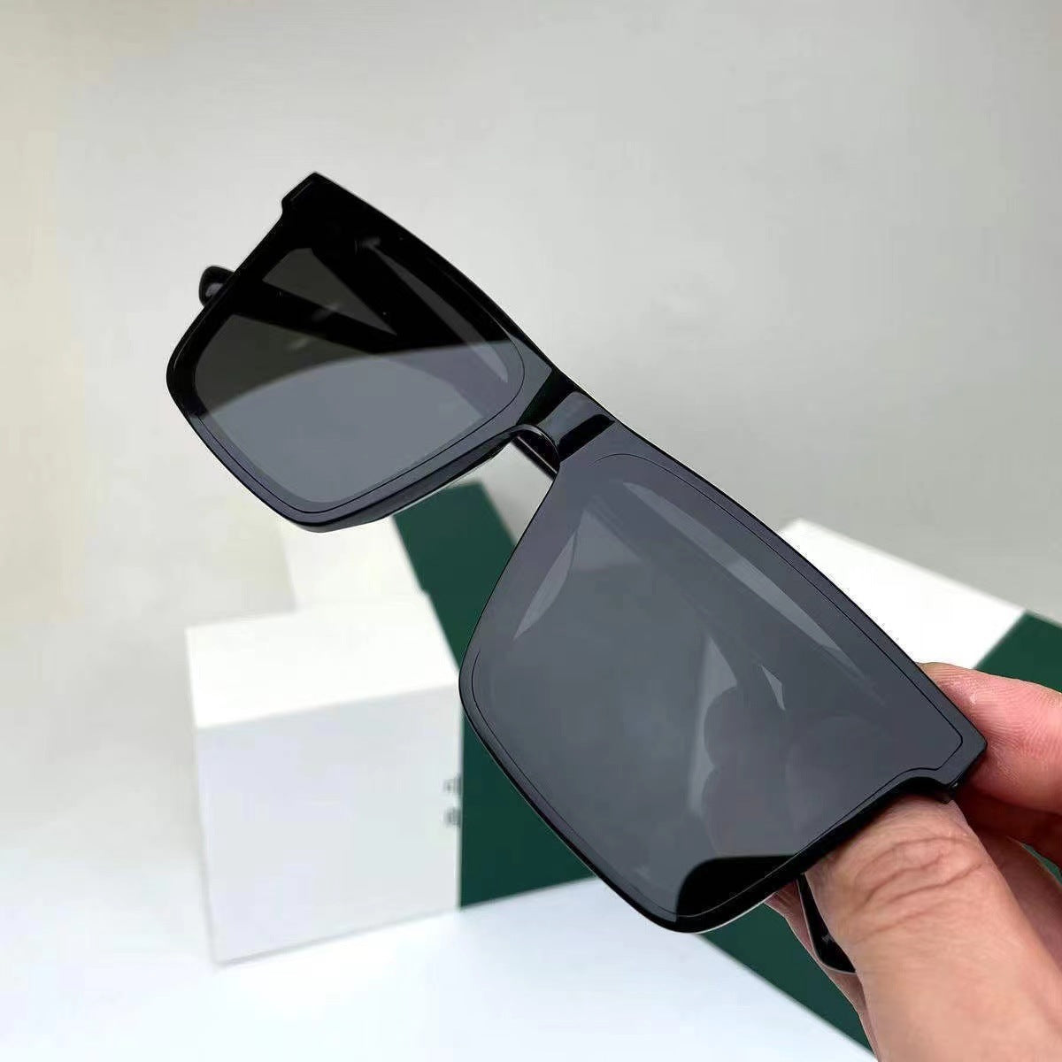 High Grade Sunglasses Fashion Ultraviolet Proof