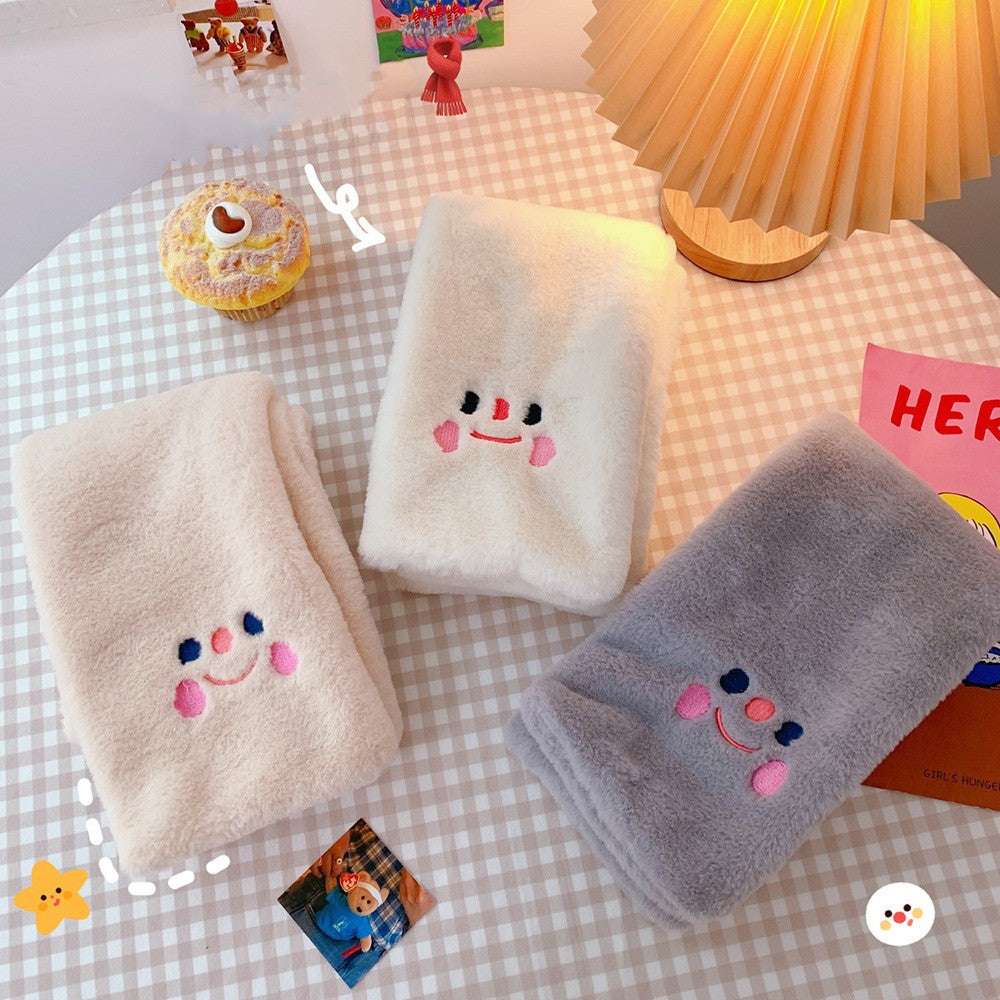 Cute Cartoon Three-dimensional Smiley Face Flower Plush Soft Waxy Bib Student Warm Scarf