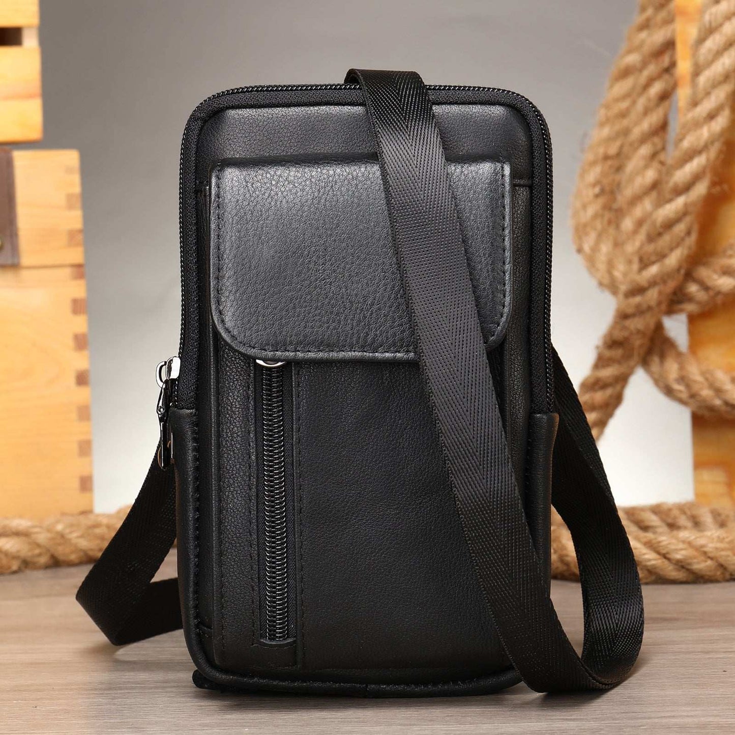Men's Leather Casual One-shoulder Messenger Bag