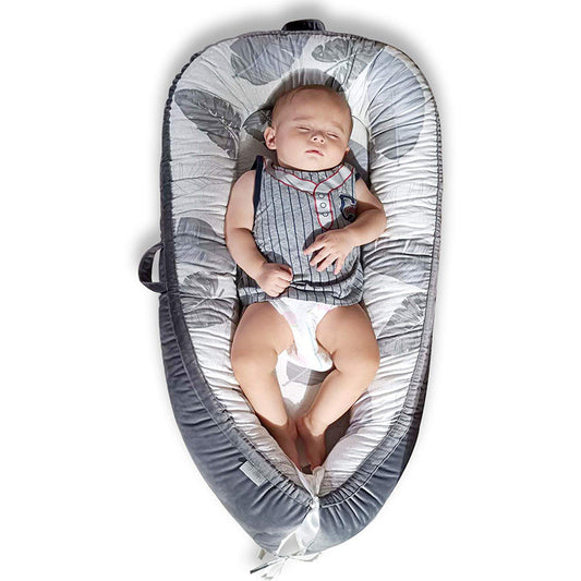 Removable And Washable Portable Crib Middle Bed