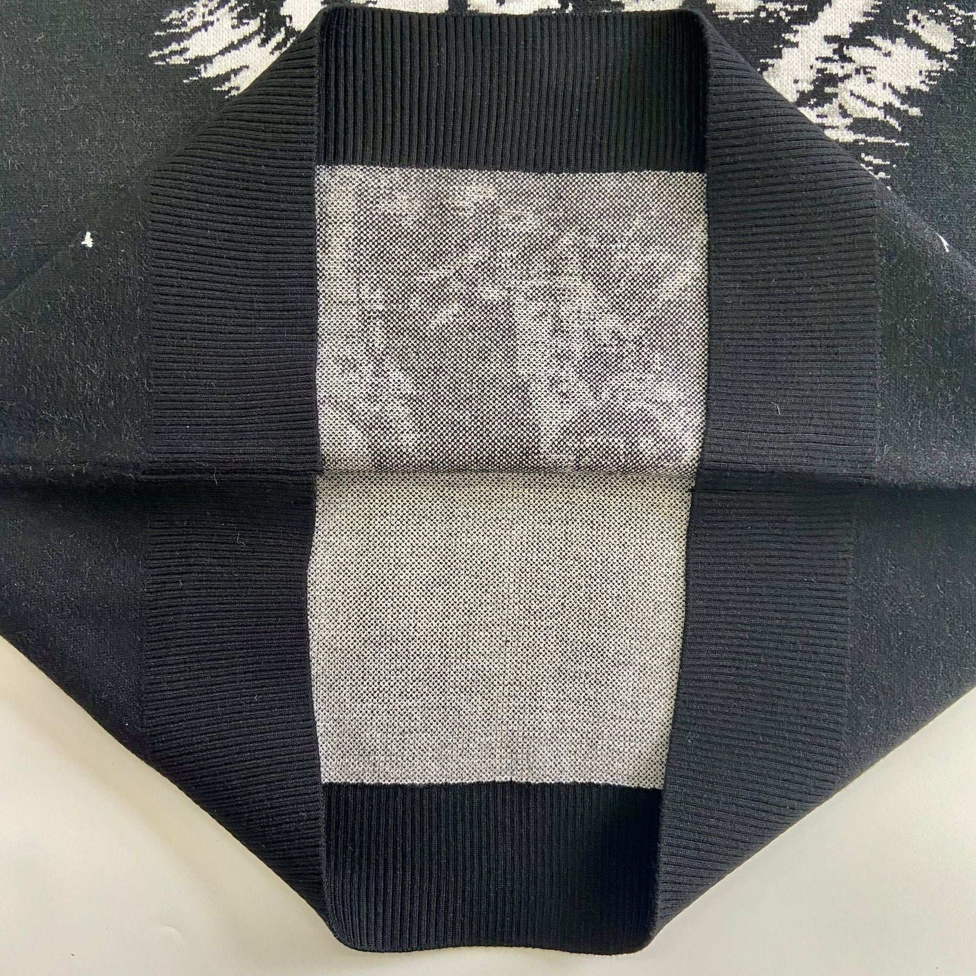 Wolf Head Men's Loose New Knitted Sweater