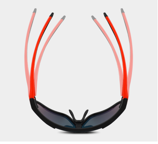 Polarized light discoloration and windproof riding glasses