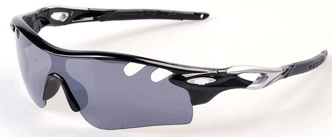 Hollowed-out sports glasses