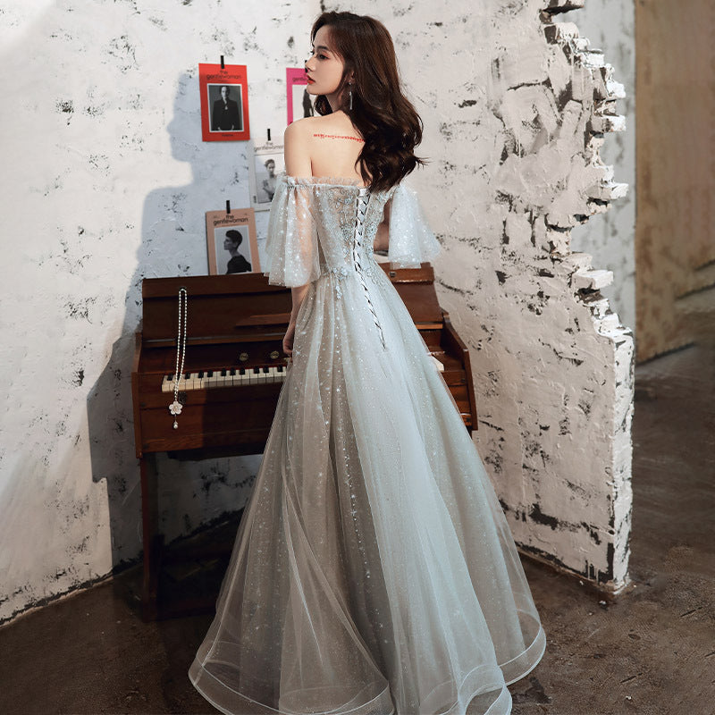 Evening dress is a light and luxurious dress for a banquet - globaltradeleader