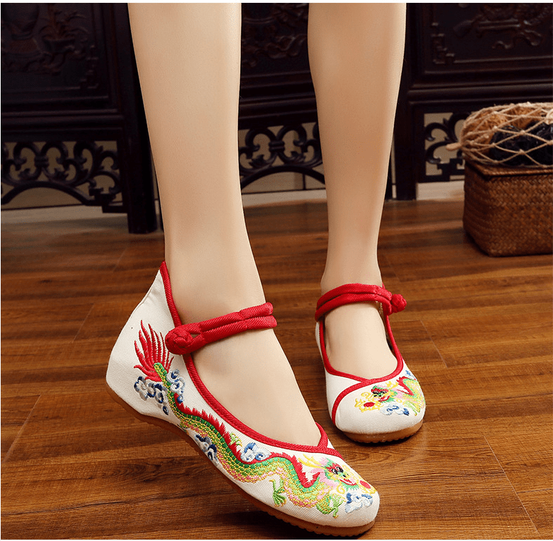 Low-heel Canvas Embroidered Shoes