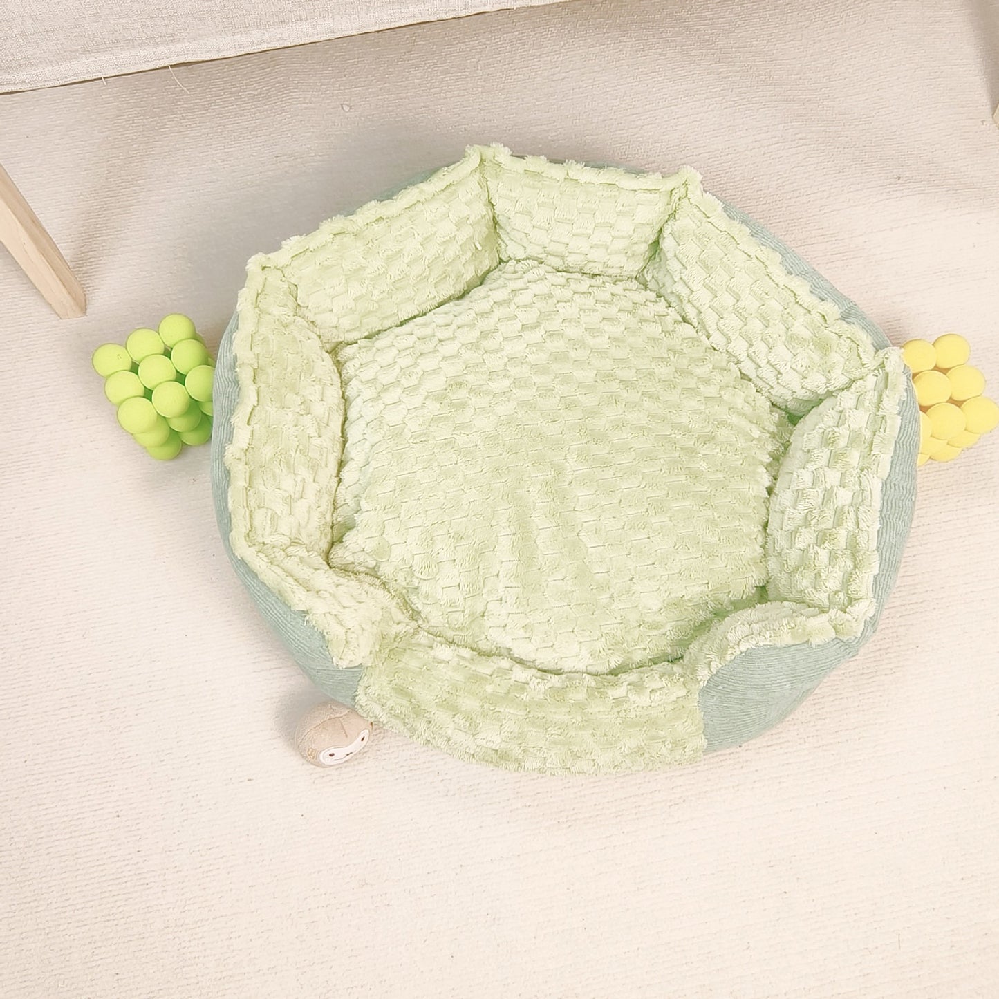 Multi-Color Pet Bed Thermal Universal