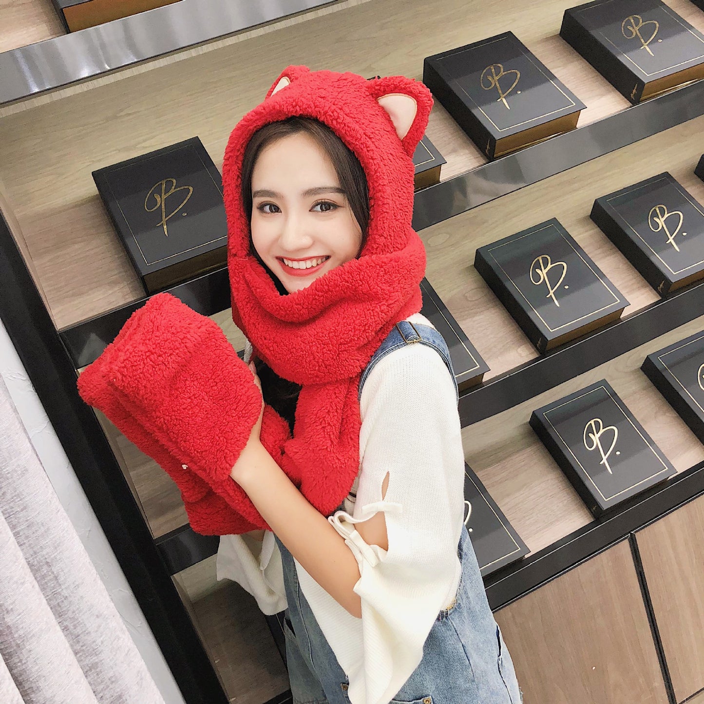 Autumn And Winter Korean Fashion Hat Scarf Gloves Women's Cute Cat Ear Scarf Cap