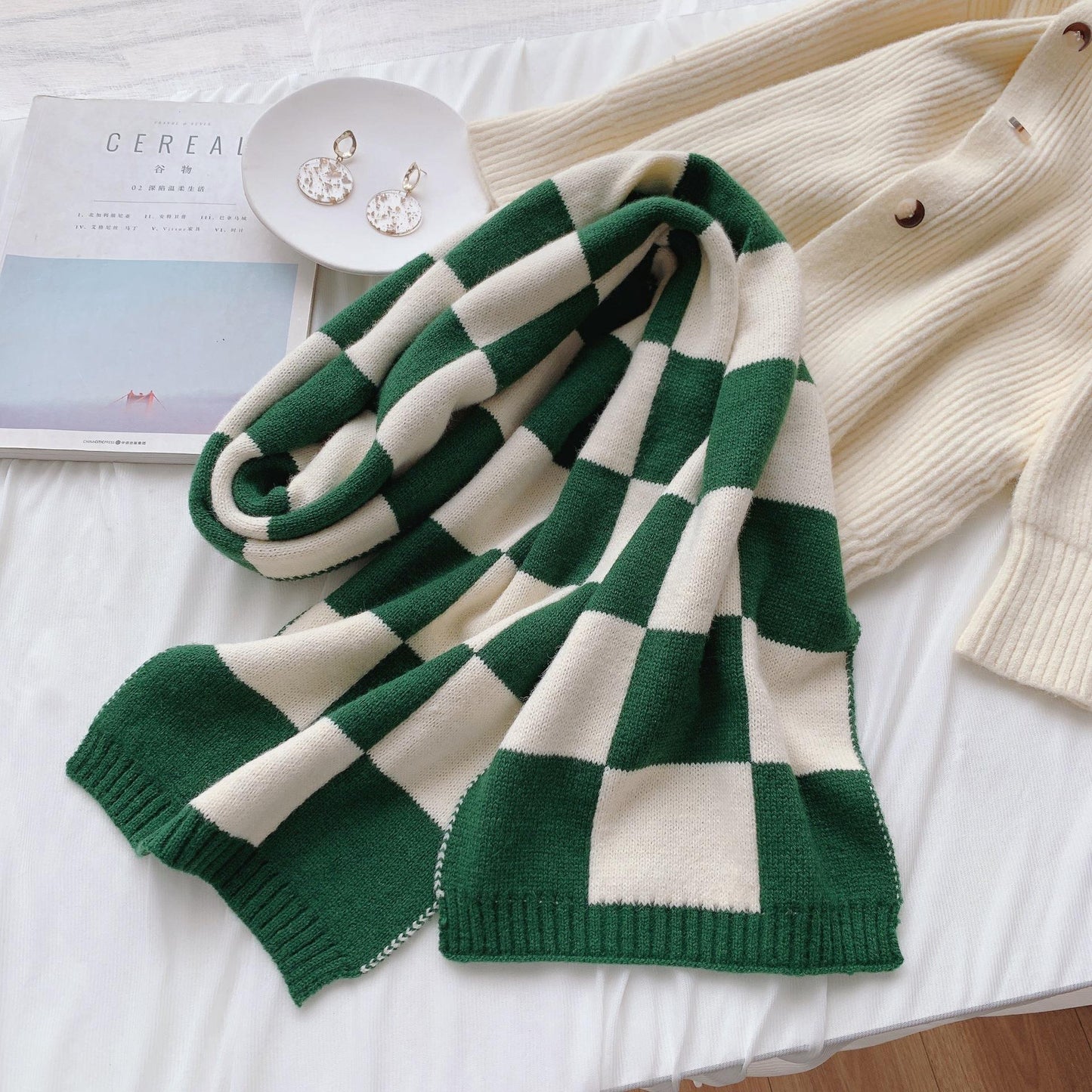 Women's Fashionable And Versatile Color Blocking Plaid Knitted Scarf