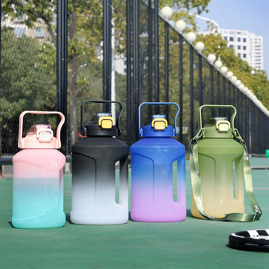 Large Capacity Straw Cup Gradient Plastic Water Bottle