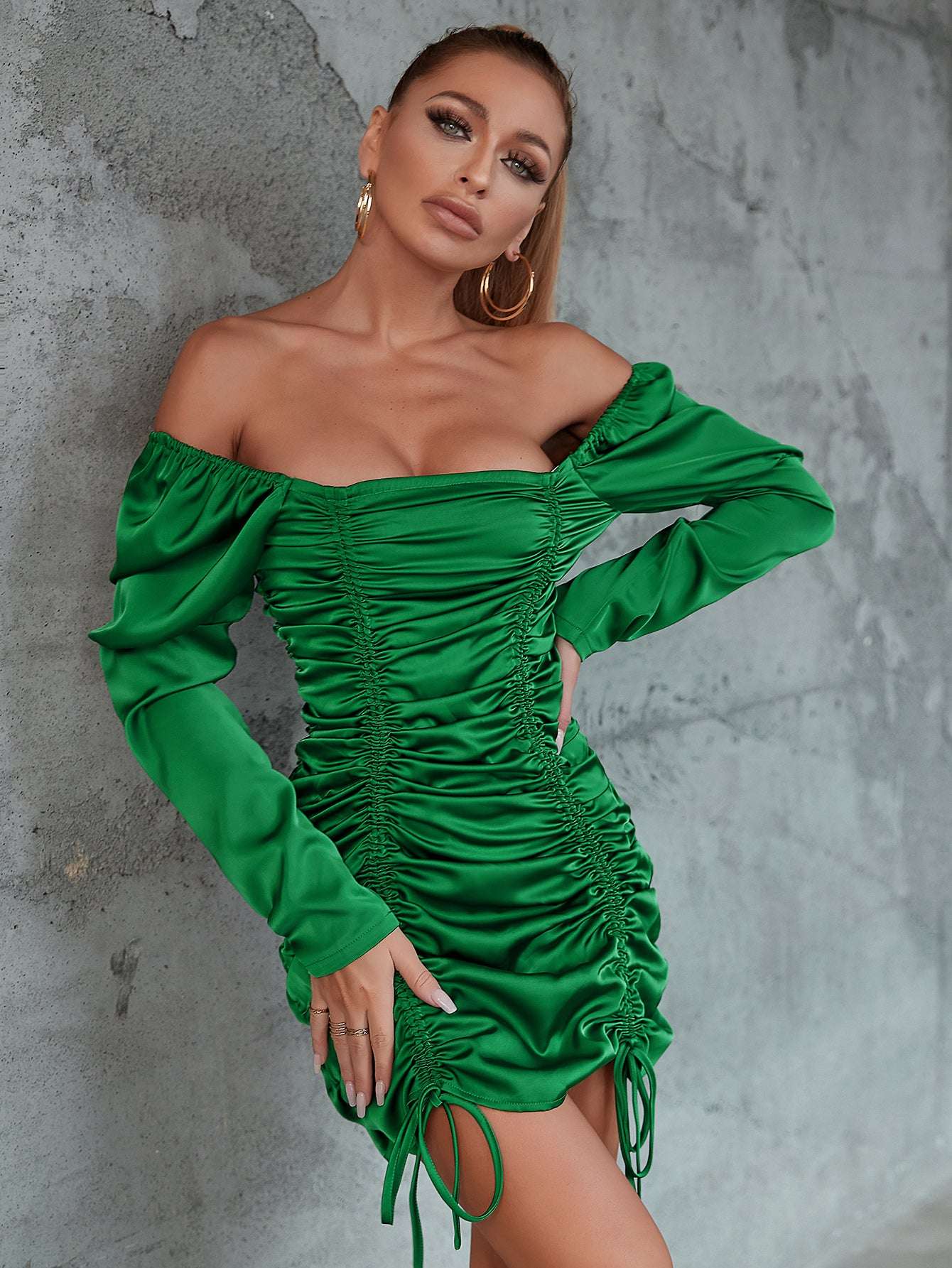 New Satin Square Neck Gathered Hip Skirt Puff Sleeve Dance Floor Party Skirt