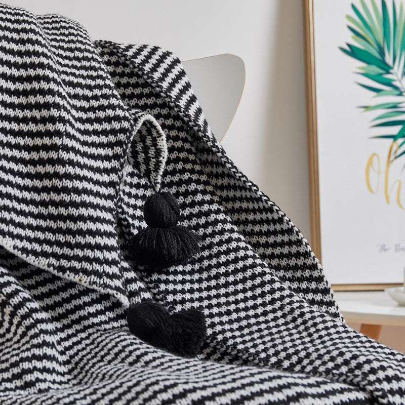 Fringed Knitted Pineapple Pendant Baby Blanket