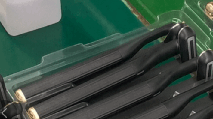 New Upgraded 360 Degrees Rotary Eye Massage Therapeutic Warmth Face Massage Red LED Light 5-in-1 Skincare Tool Wand