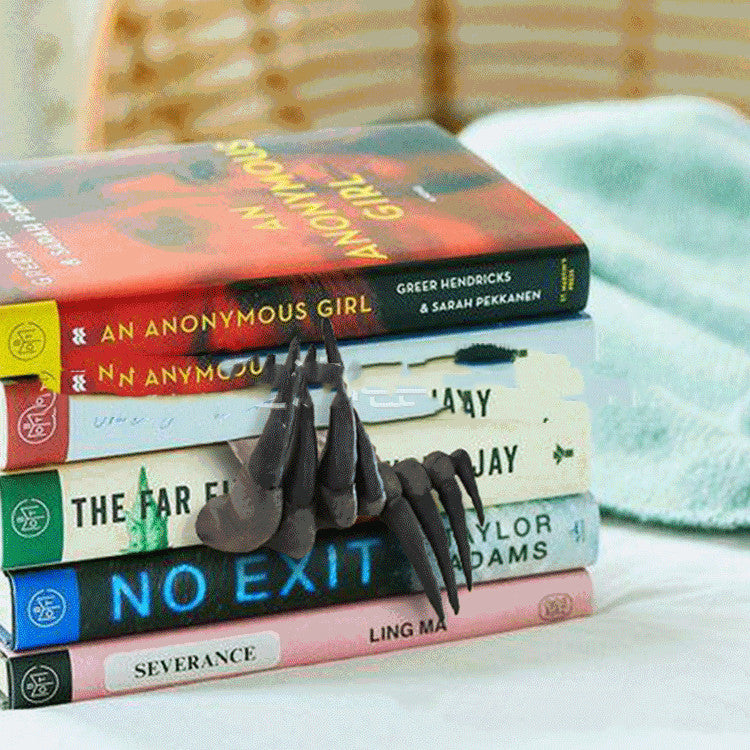 3D Book Marks Unique Funny Book Mark For Thriller Devil's Hand Shape Resin Book Mark Gift For Christmas Desktop