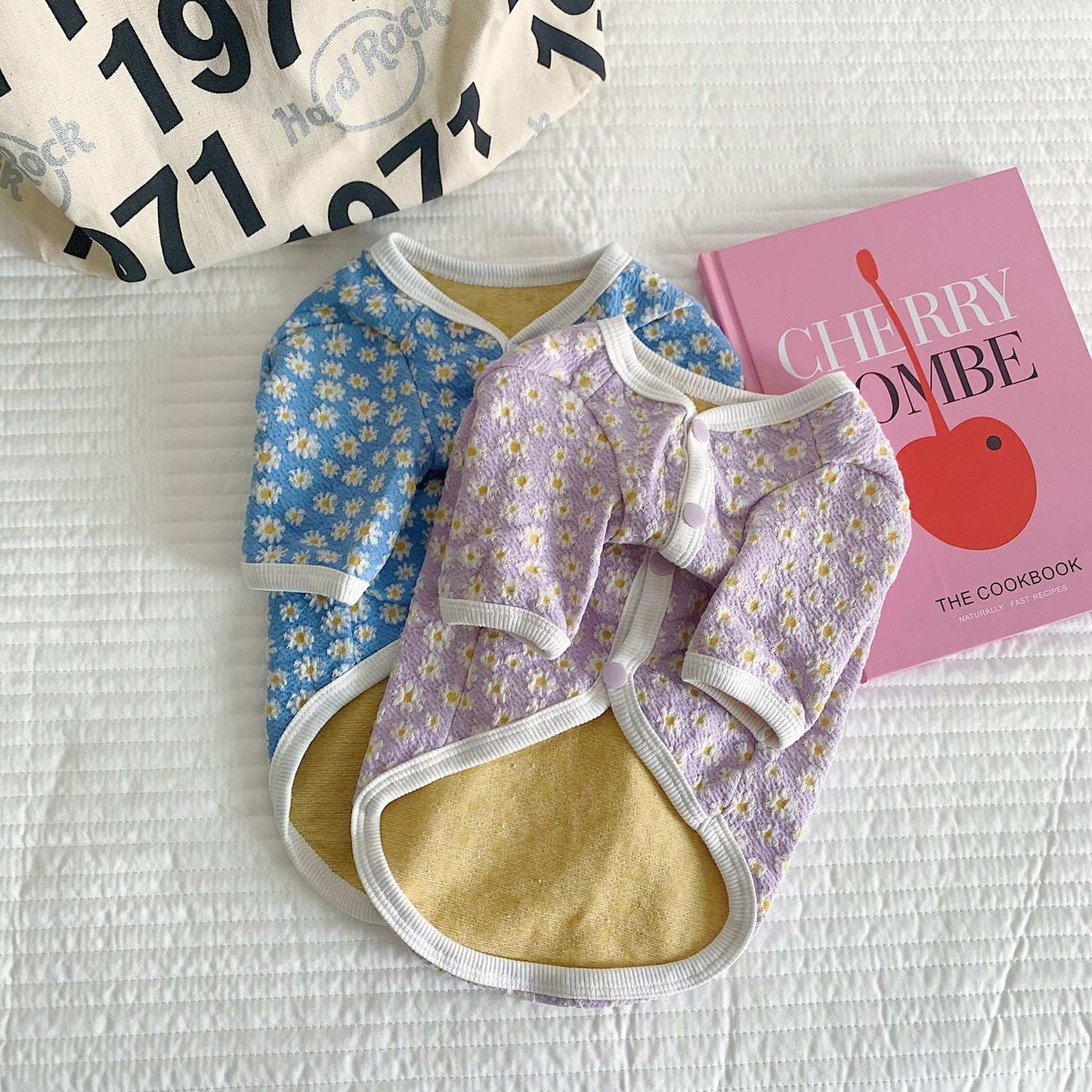 Pet Autumn And Winter Dog And Cat Clothes