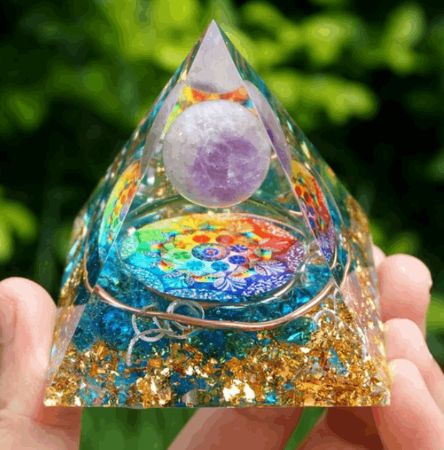 Pyramid Decoration Natural Crystal Gravel Energy Tower