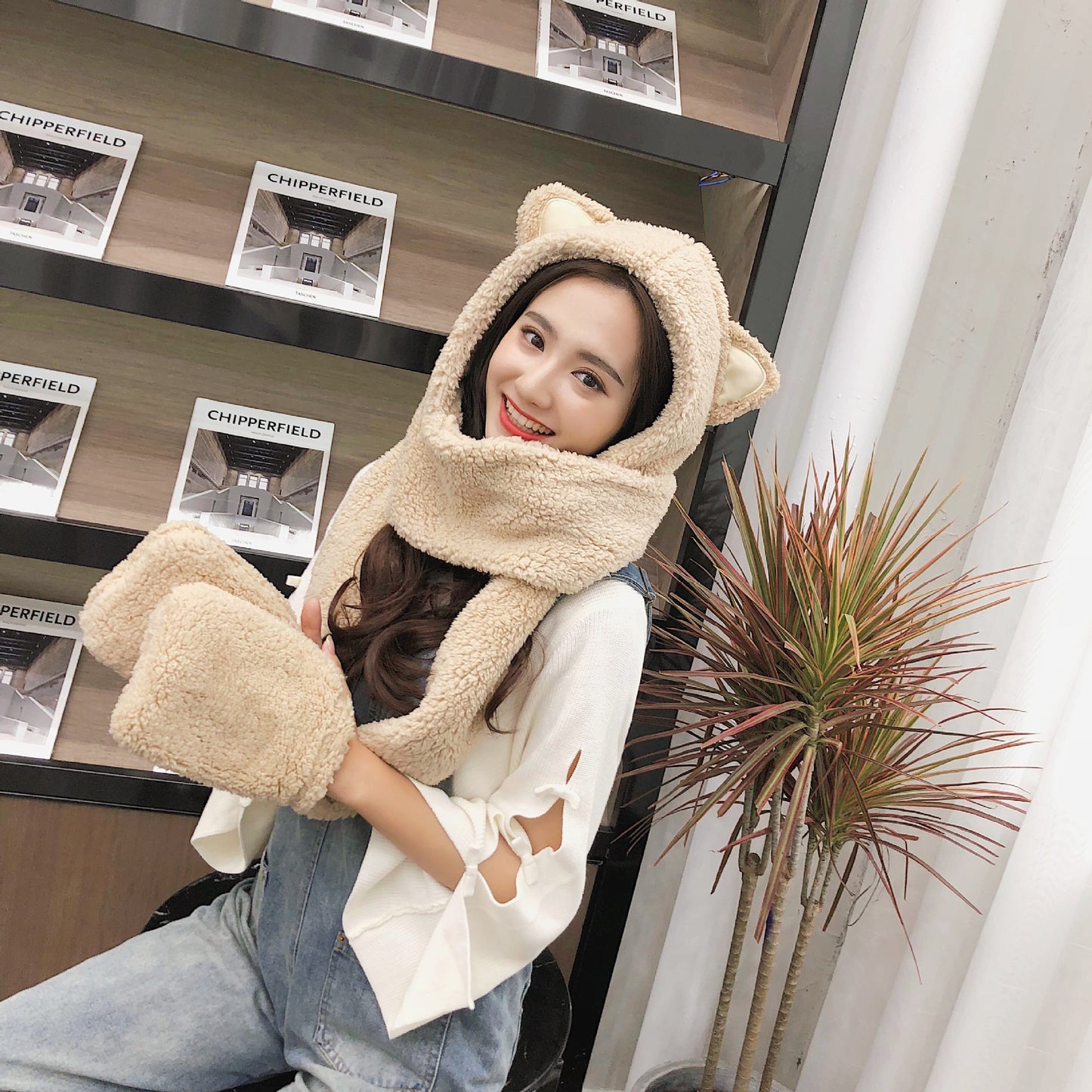 Autumn And Winter Korean Fashion Hat Scarf Gloves Women's Cute Cat Ear Scarf Cap