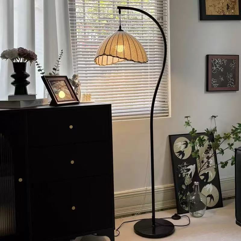 Internet-famous And Vintage S-shaped Crescent Floor Lamp Silent Wind - globaltradeleader