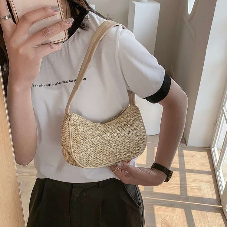 Ladies Fashion One Shoulder Straw Bucket Bag