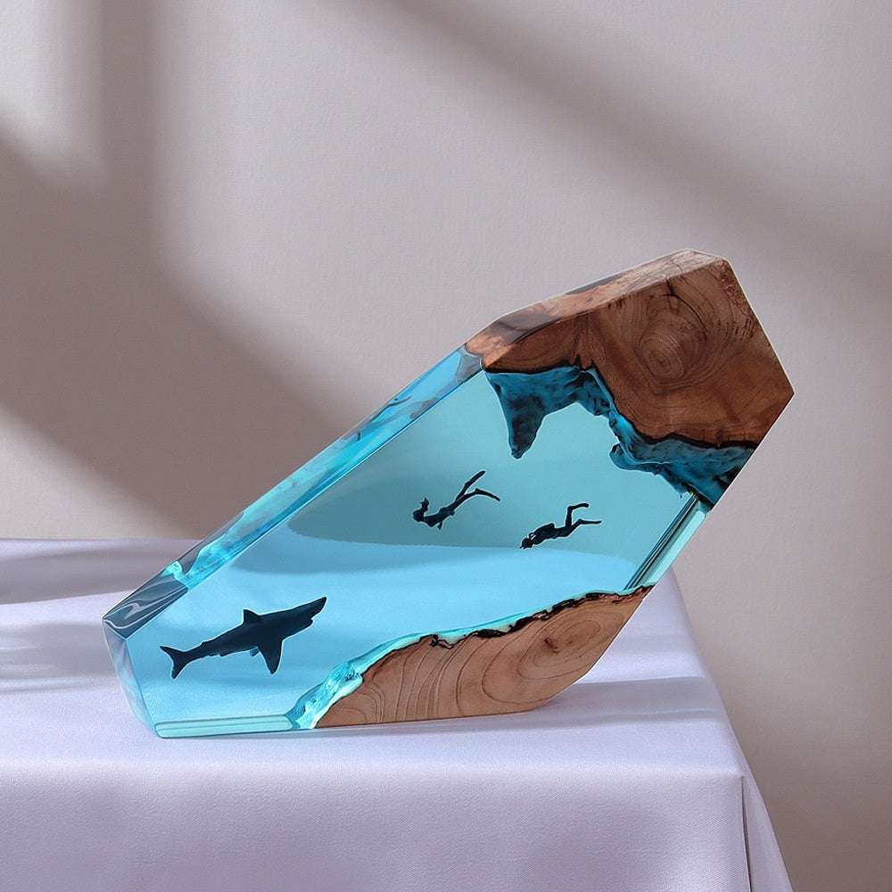 Marine Whale Diver Shipwreck Desktop Decoration Solid Wood Resin Small Night Lamp - globaltradeleader