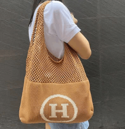 Simple Vintage Cutout Knit Tote Bag