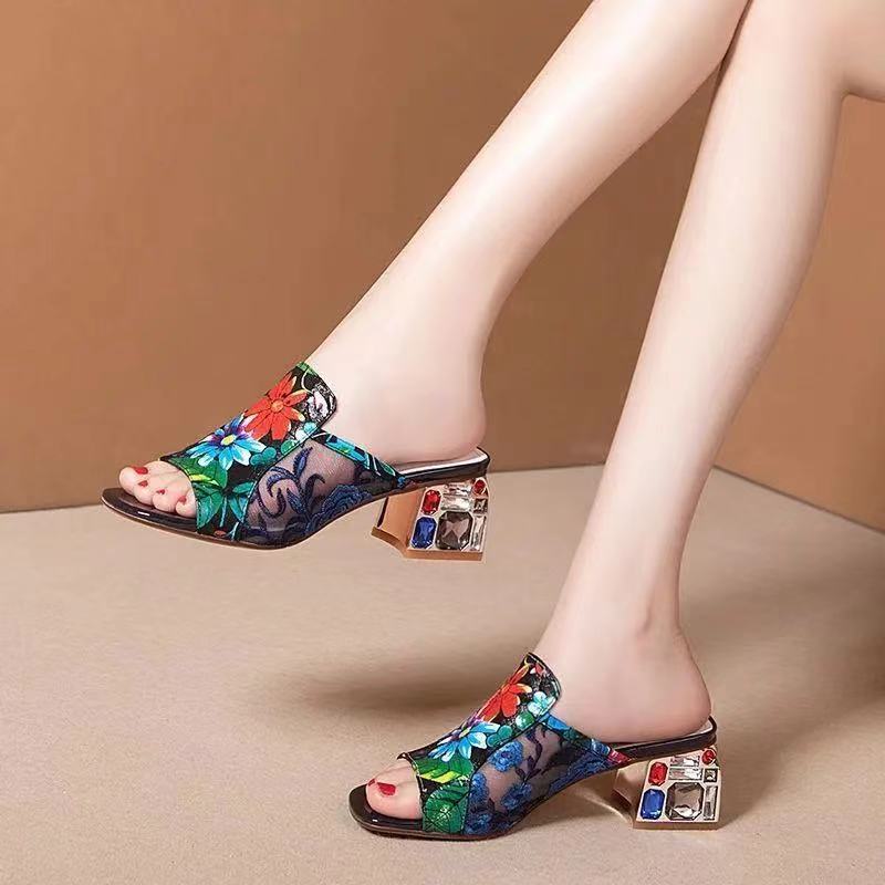 Ethnic Wind Rhinestone Mid-heel Mesh Slippers - globaltradeleader