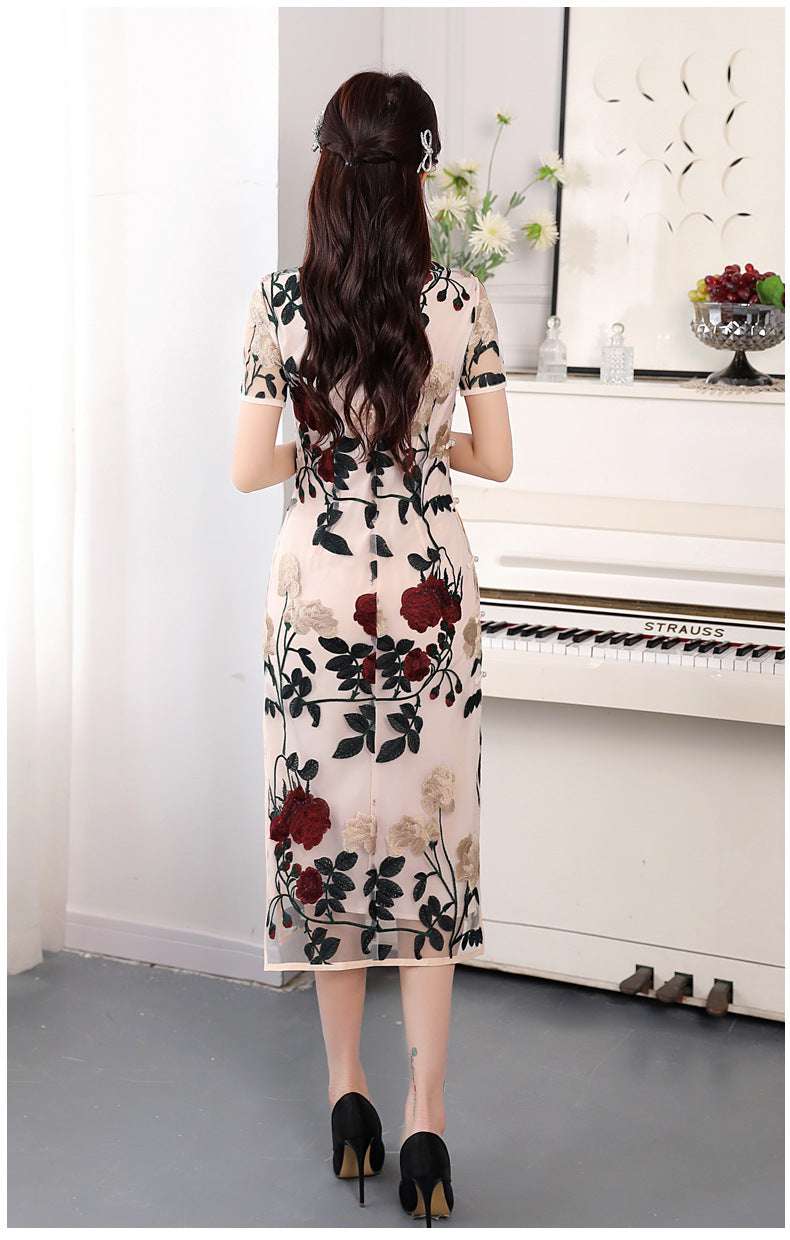 Improved Voile Embroidered Slim Fit Cheongsam Retro Stand Collar Short Sleeve Dress