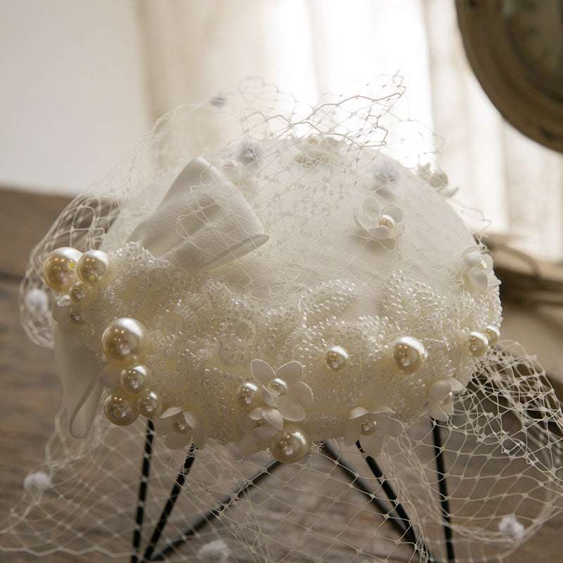 French British Socialite Pearl Hat Elegant Cheongsam Dinner