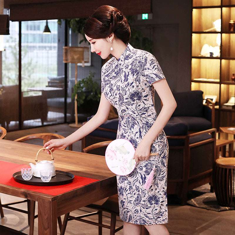 Blue And White Porcelain Retro Slim Improved Cheongsam