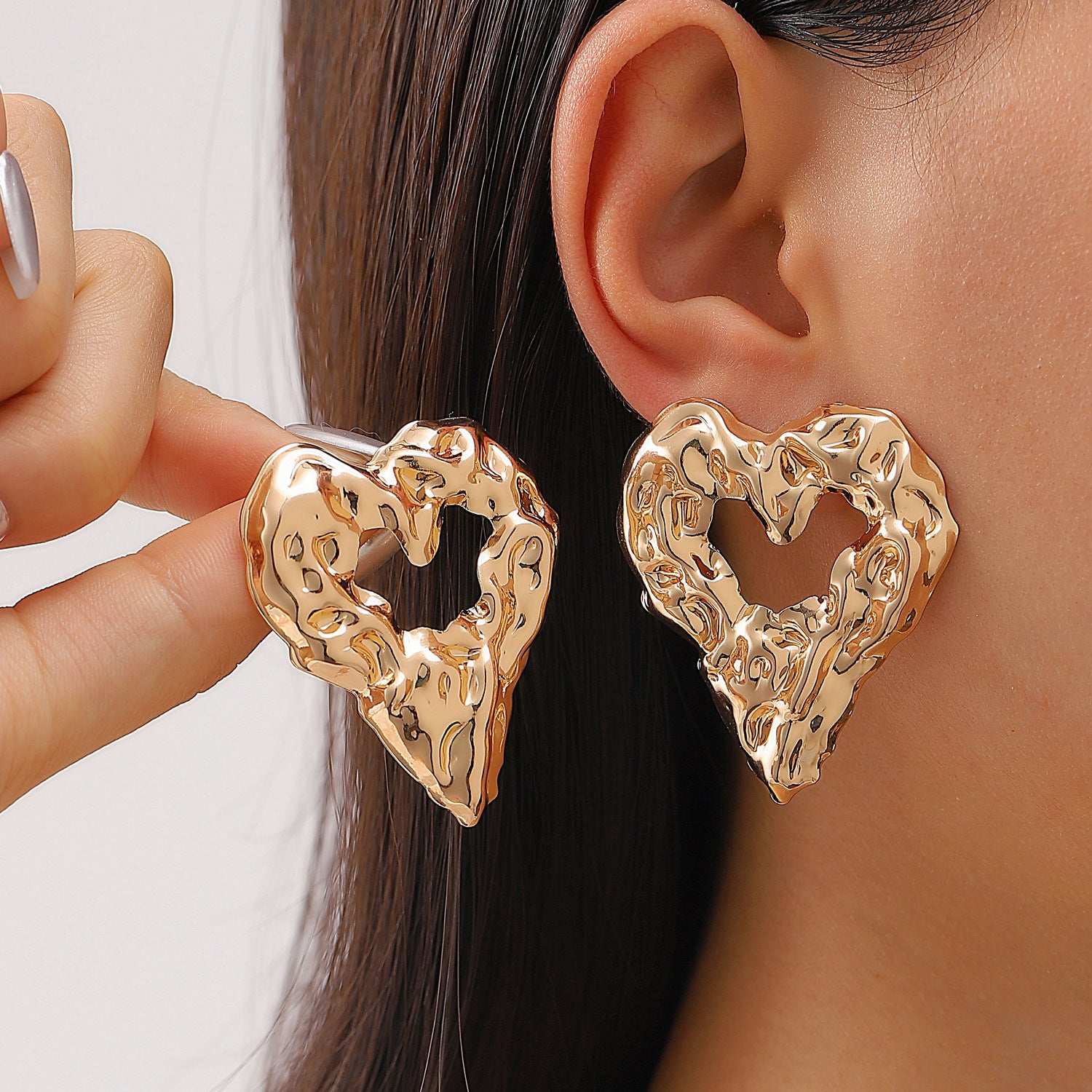 New Pleated Lava Hollow Heart-shaped Earrings Personality Exaggerated Love Earrings For Women Valentine's Day Jewelry - globaltradeleader