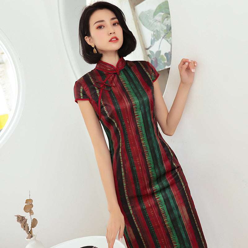 Elegant Retro Catwalk Improved Female Cheongsam