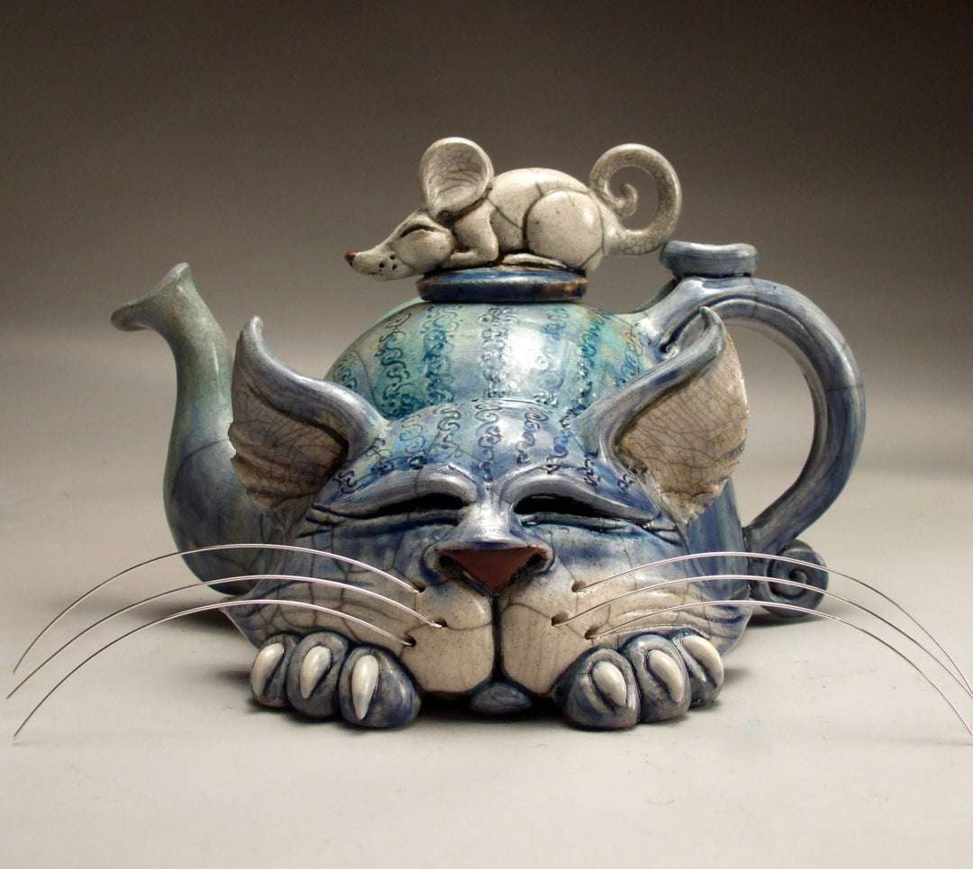 Handmade Art Cat Teapot Devil Cat Resin Craft Ornament