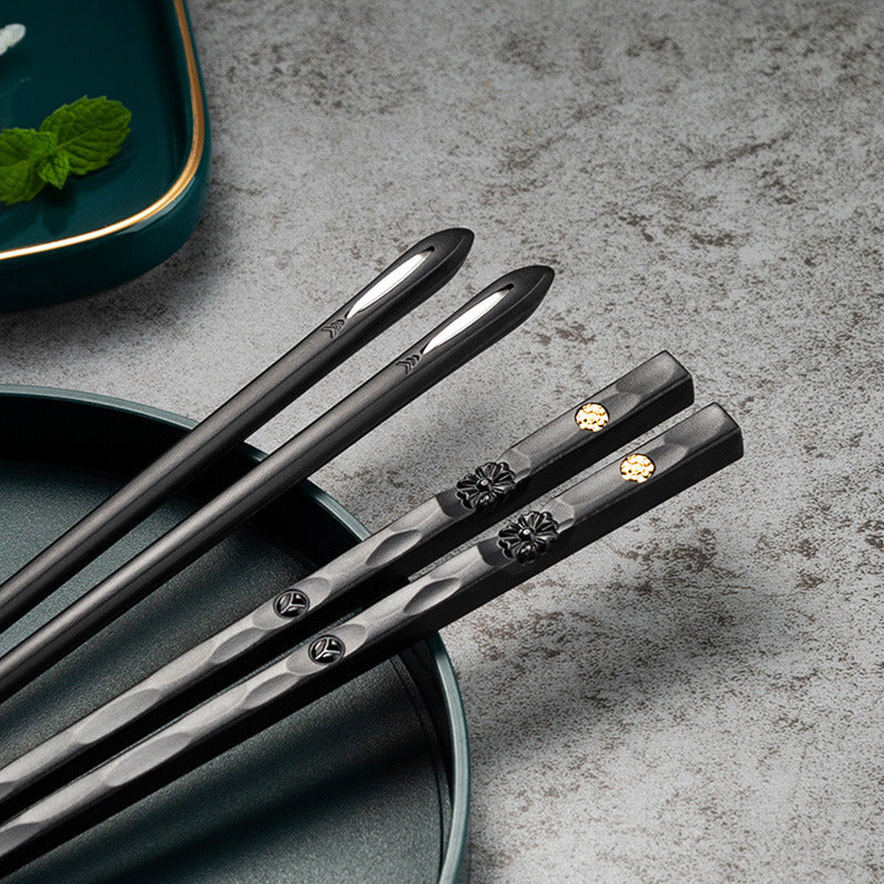 Alloy Chopsticks Mold-free Family Set