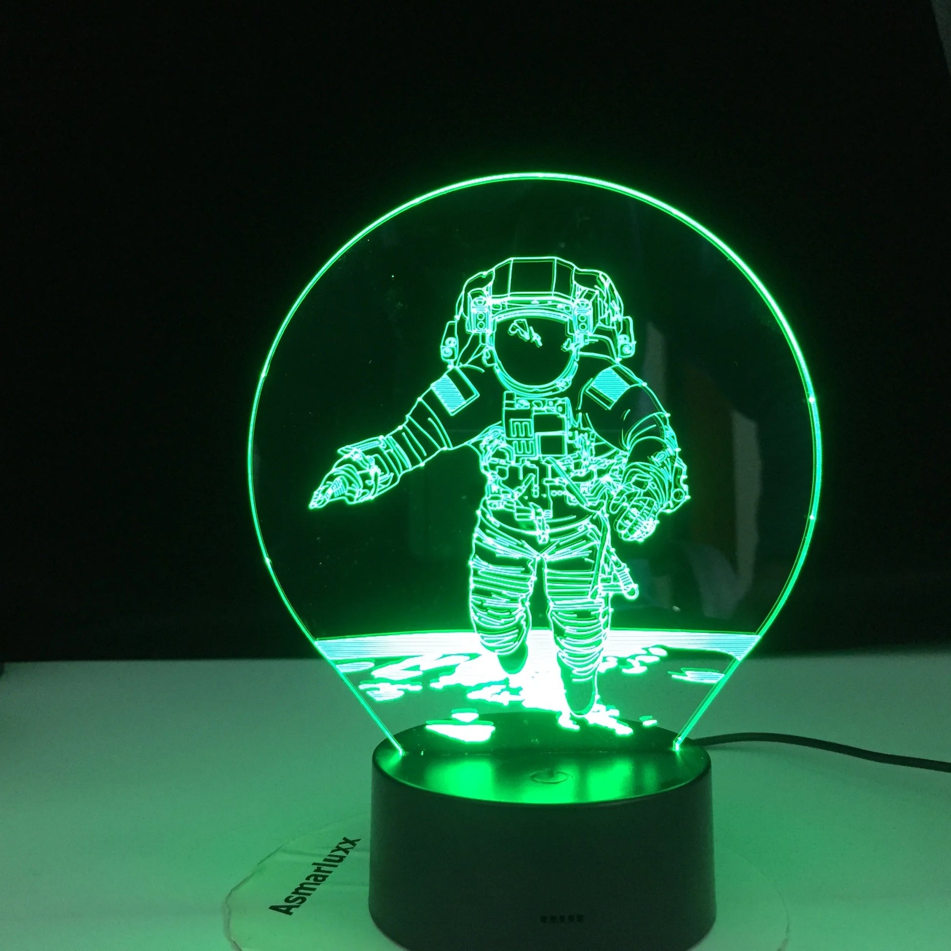 Astronaut night light - globaltradeleader