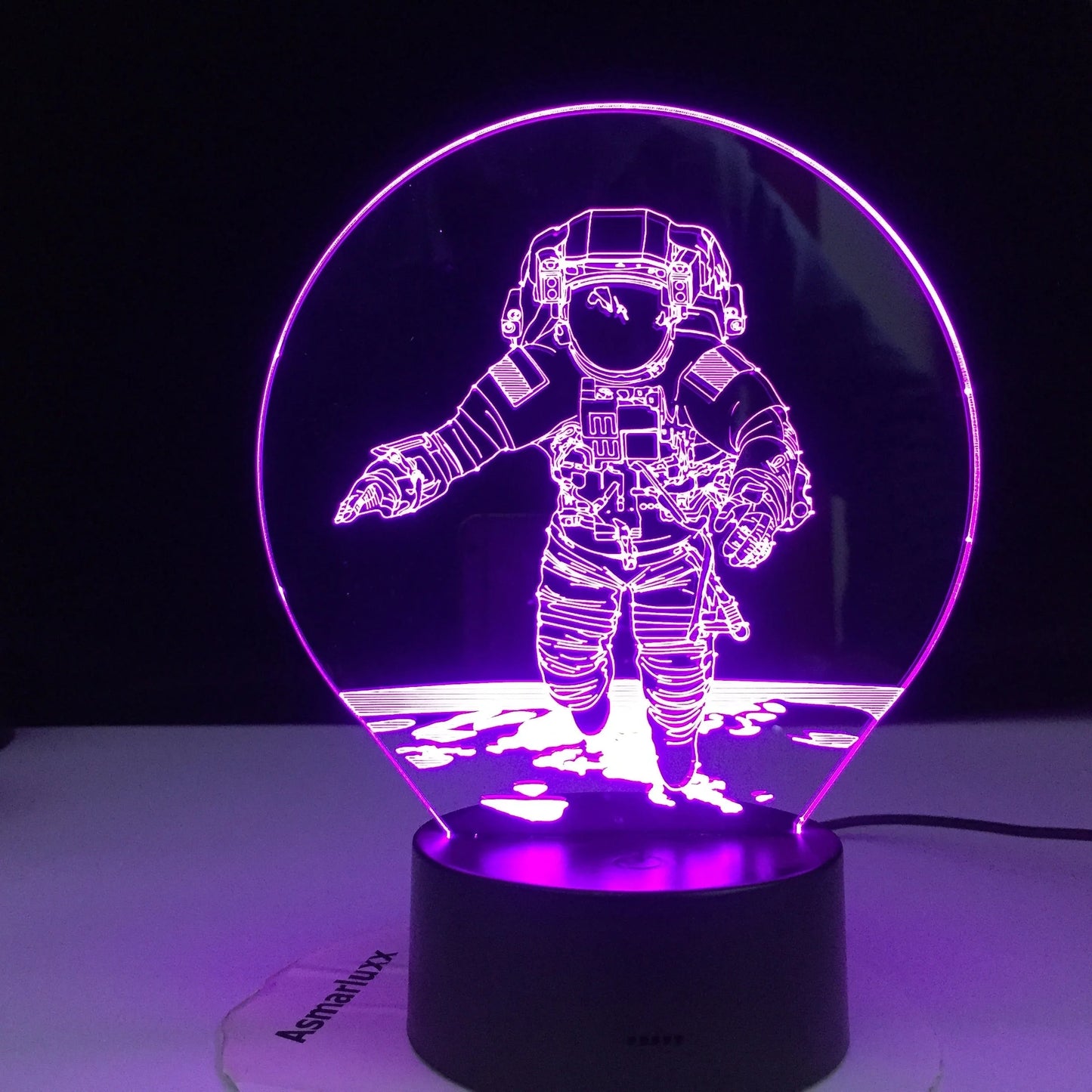 Astronaut night light - globaltradeleader