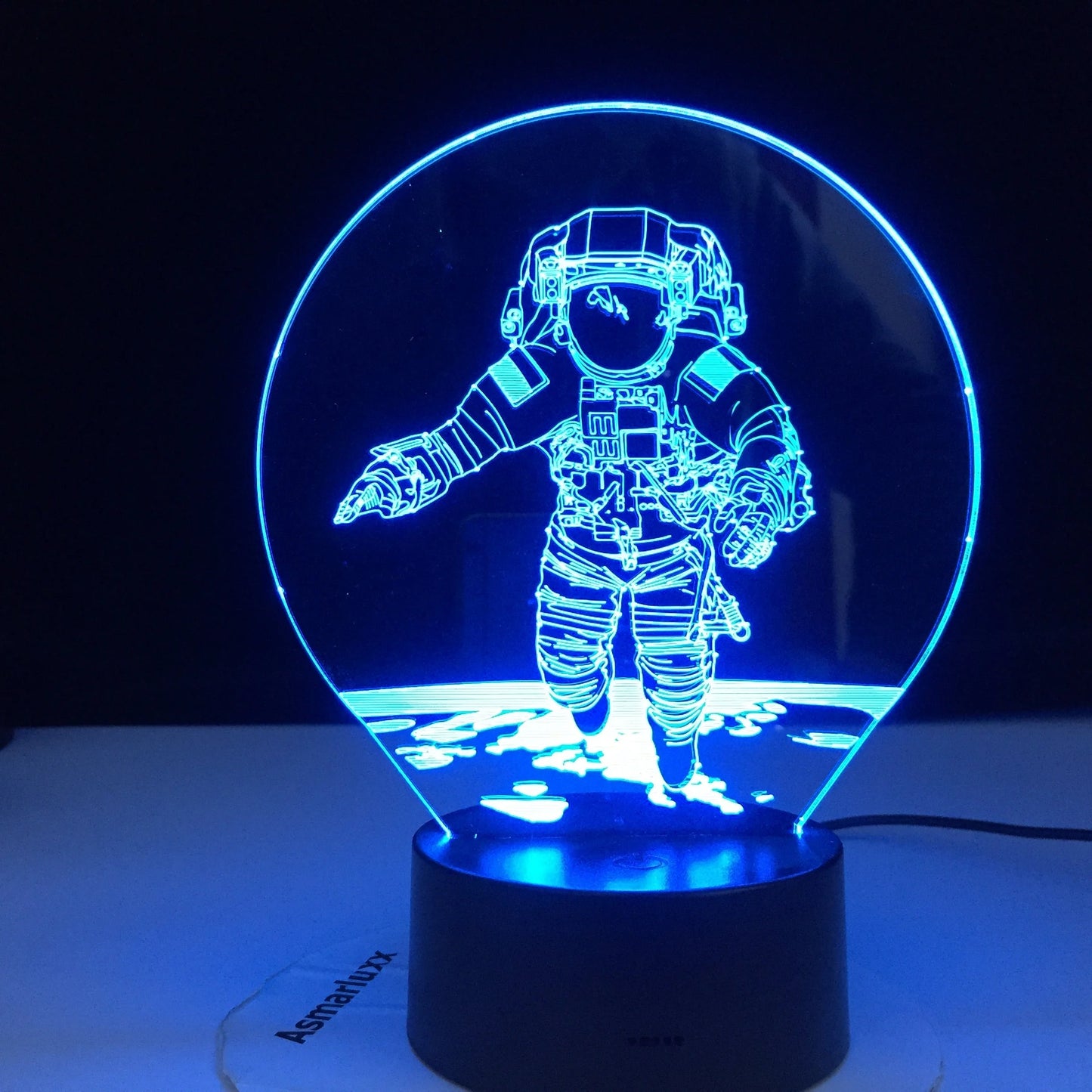 Astronaut night light - globaltradeleader