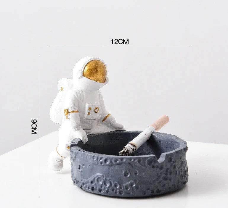 Cartoon Astronaut Resin Ornament Ashtray - globaltradeleader