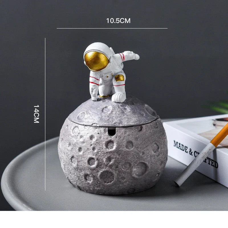 Cartoon astronaut ashtray