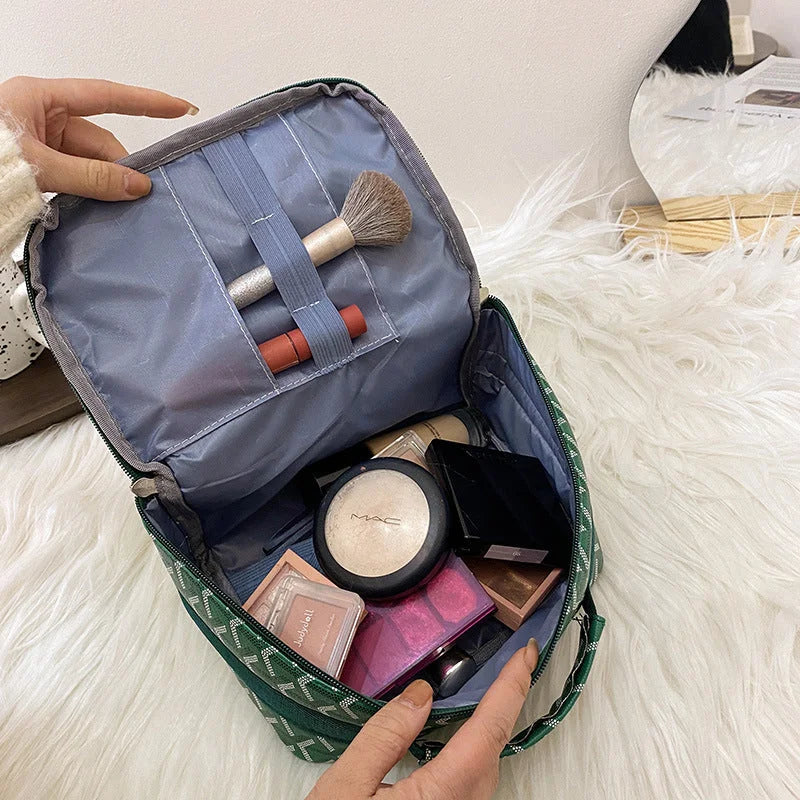 Cosmetic Storage Waterproof Portable Toilet Bag - globaltradeleader