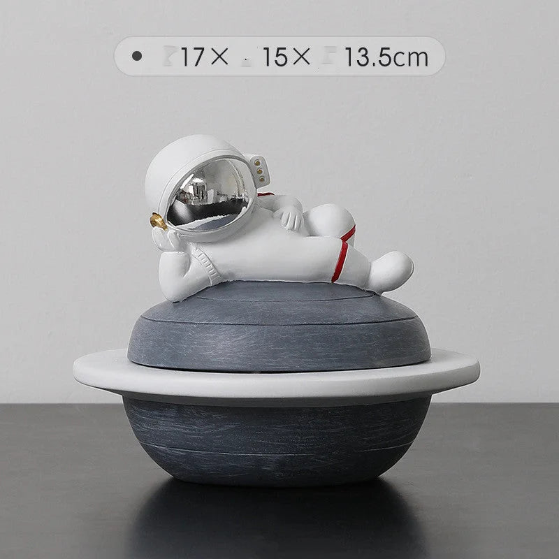 Creative Personality Astronaut Astronaut Resin Ashtray Ornament - globaltradeleader