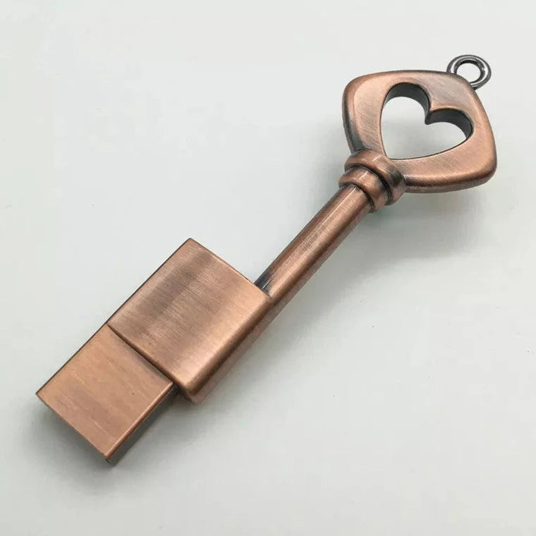 Heart Shaped Bronze Key Storage U Disk Pendant U Disk - globaltradeleader