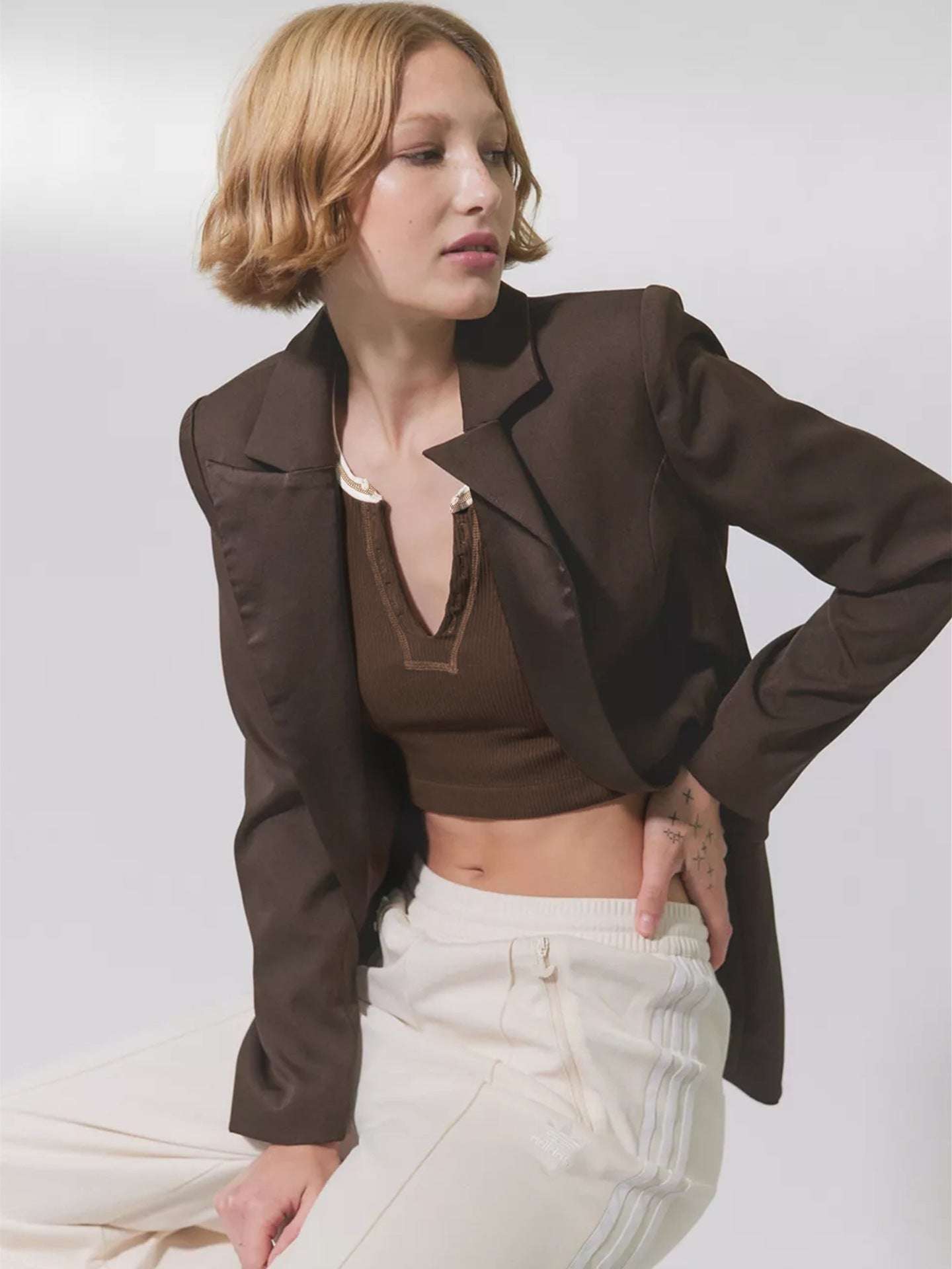 Summer Slim Ultra Short Sexy Hot Girl Top Knitted Threaded Spring And Autumn Bottoming T-Shirt