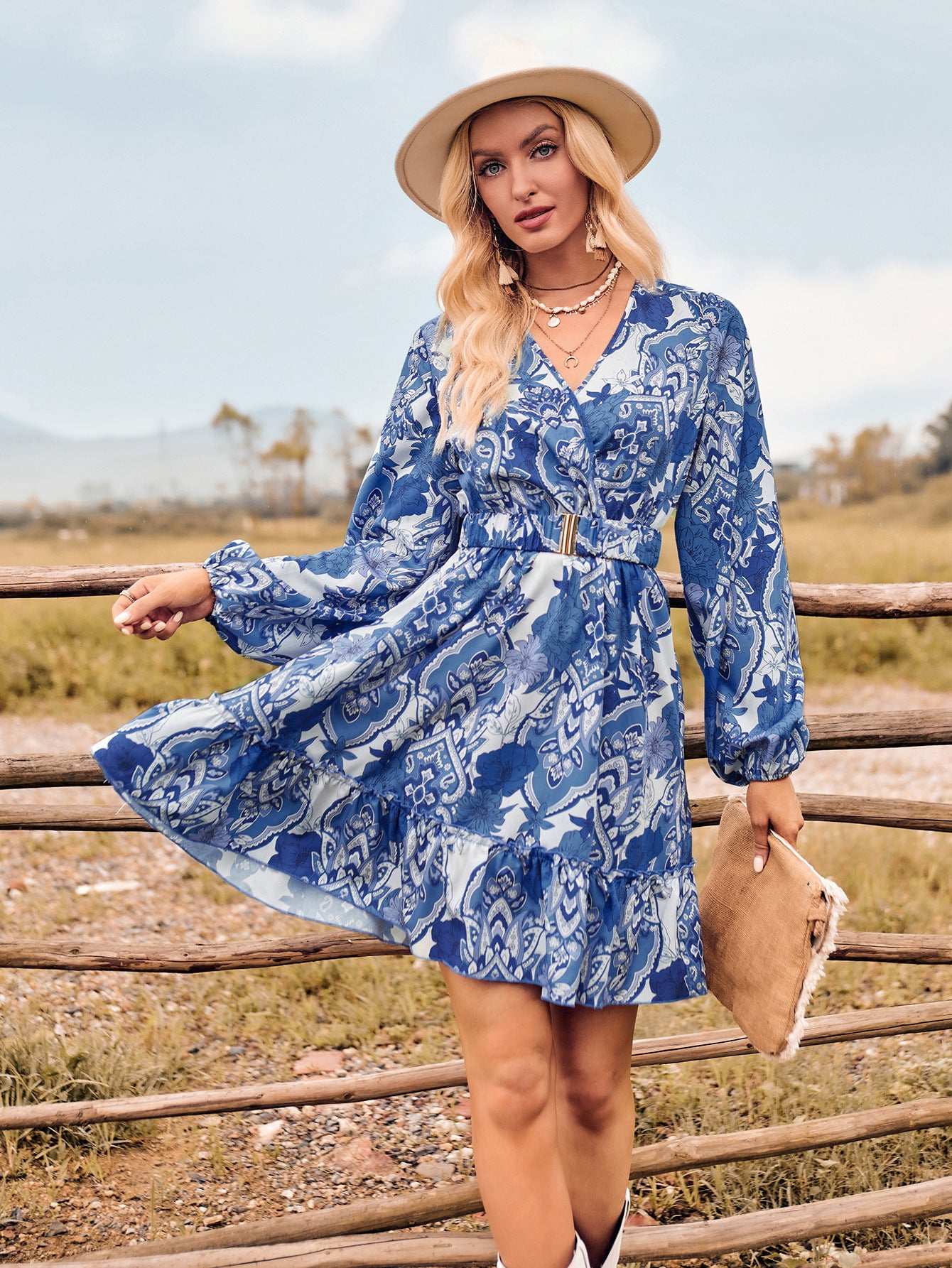 Fashionable Casual Printed Autumn And Winter Women's Clothing V-neck European And American Style Belted Long-sleeved Dress