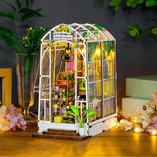 Hongda Diy Hut Garden House 3d Hand-assembled Book Stand Building Model Toy Gift