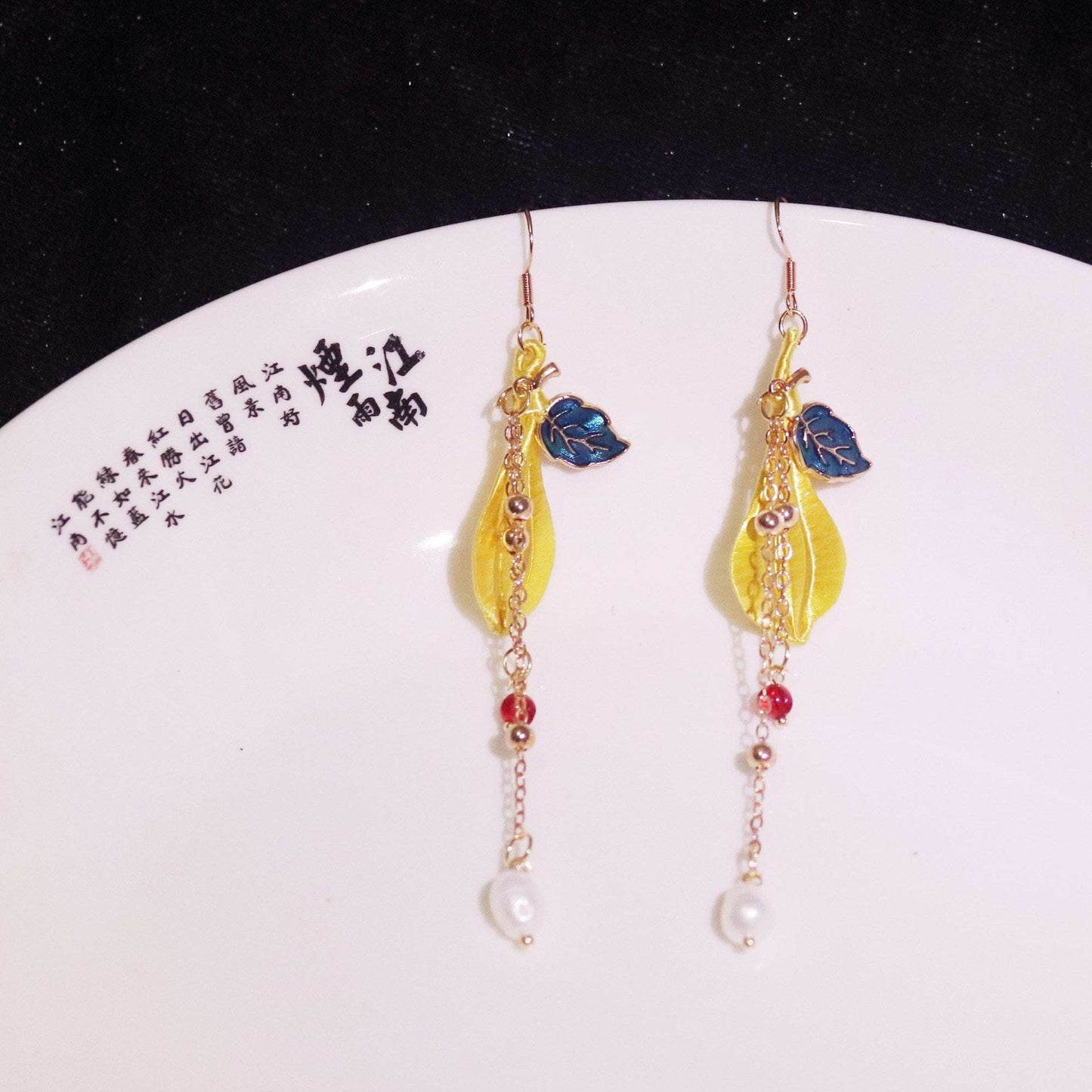 Ancient Style Cheongsam Hanfu Wrapped Pearl Flower Earrings