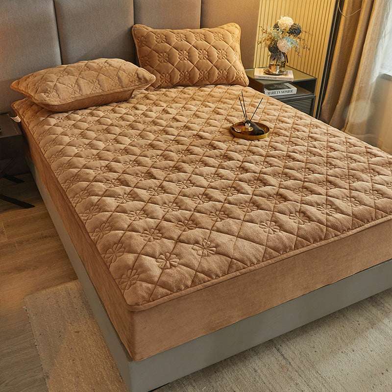 Milk Velvet Quilted Bed Sheet Single Piece Winter Thickened Coral Flannel Bed Cover Three-piece Set Mattress Protector Sheet - globaltradeleader