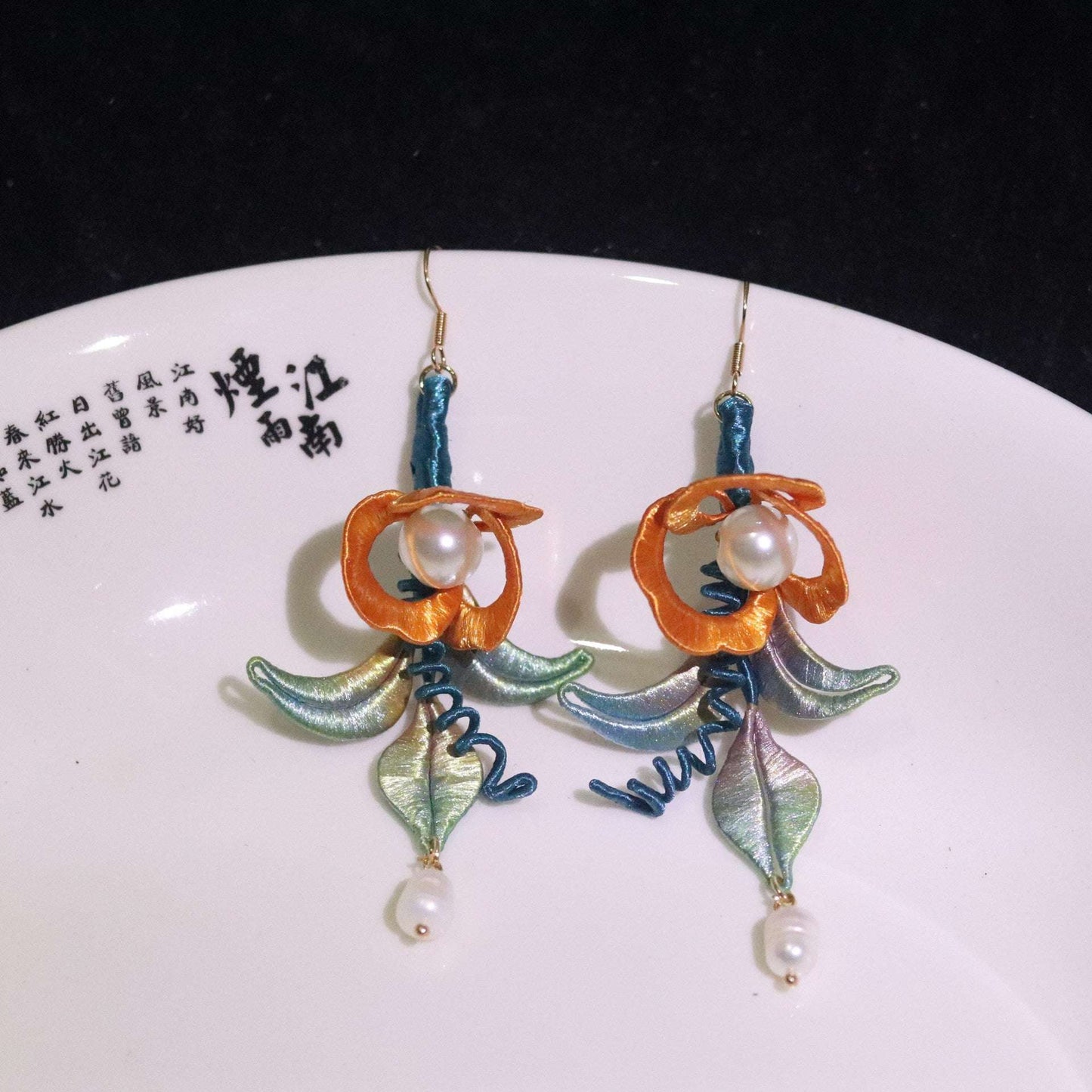 Ancient Style Cheongsam Hanfu Wrapped Pearl Flower Earrings