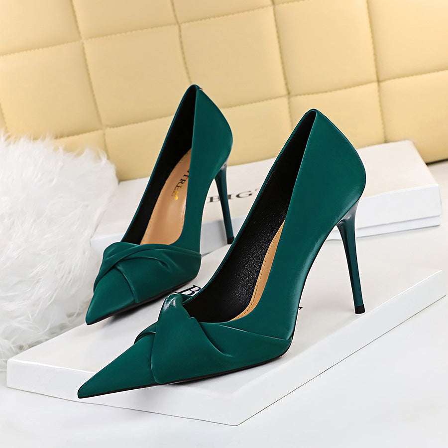 Korean Version Of Elegant Banquet High-heeled Shoes Stiletto High-heeled Pedicure Thin Shallow Mouth Pointed Bow Women's Shoes