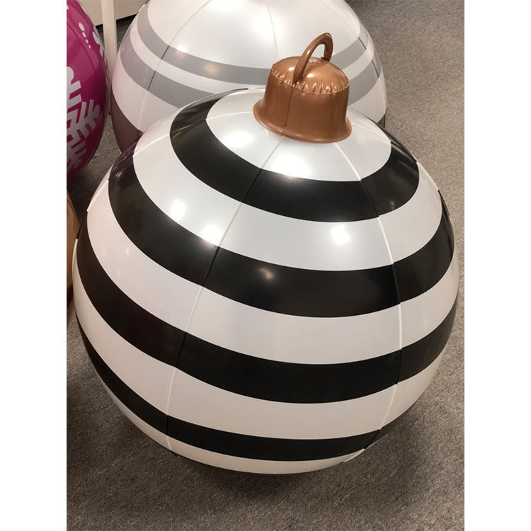 Christmas Jewelry Ball Outdoor Festival