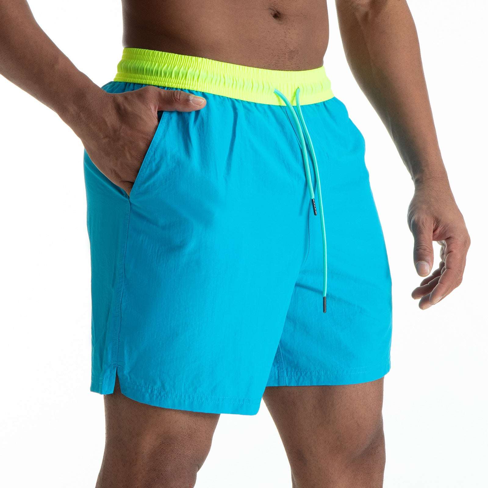 Men's Contrast Color Waterproof Quick-dry Casual Shorts - globaltradeleader