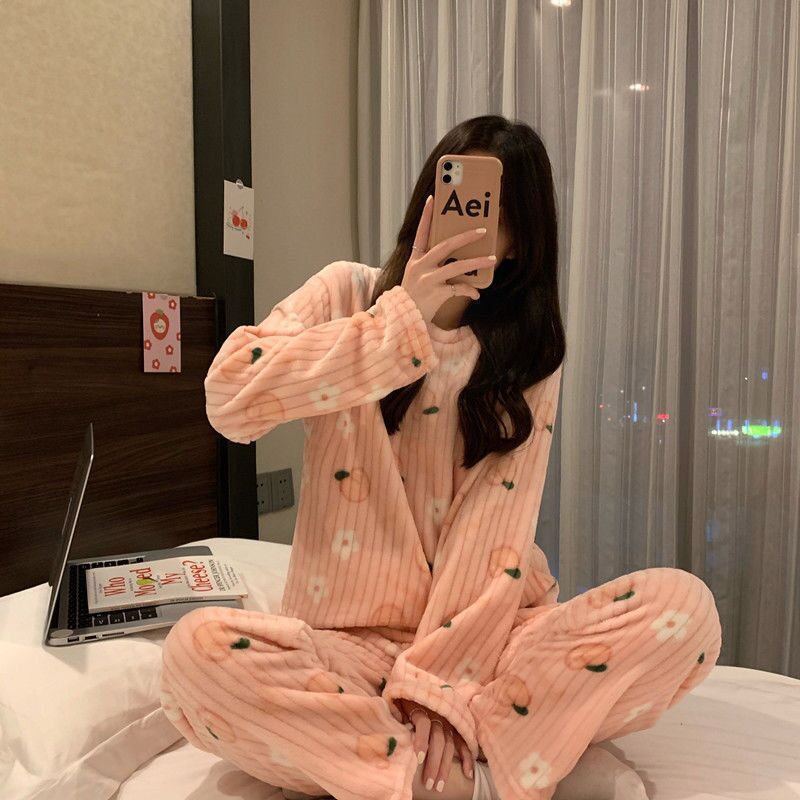 2023 Winter Home Wear Women Can Wear Coral Velvet Warm Printed Thickened Long Sleeve Home Casual Warm Suit